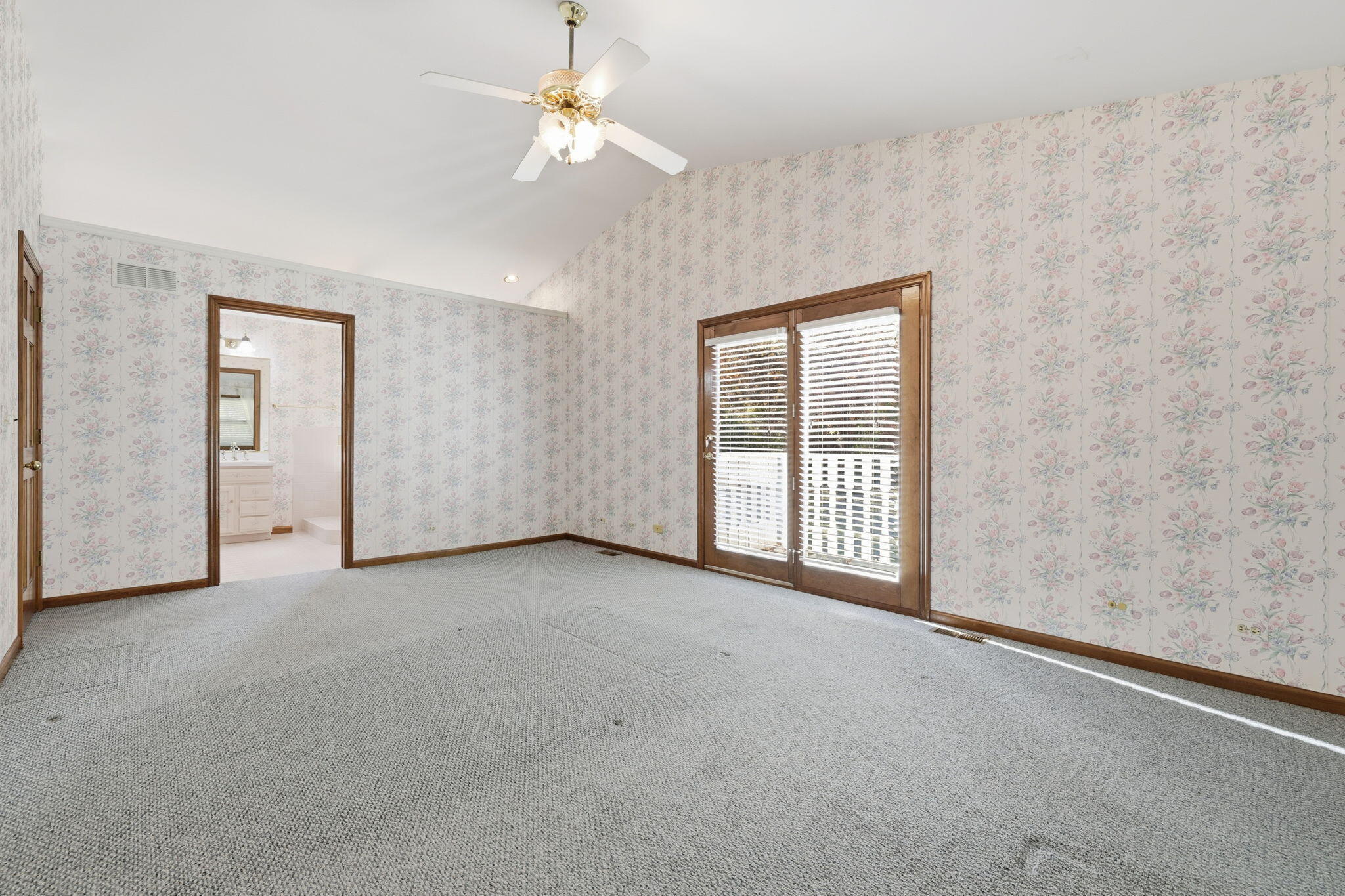 12122 28th Ave