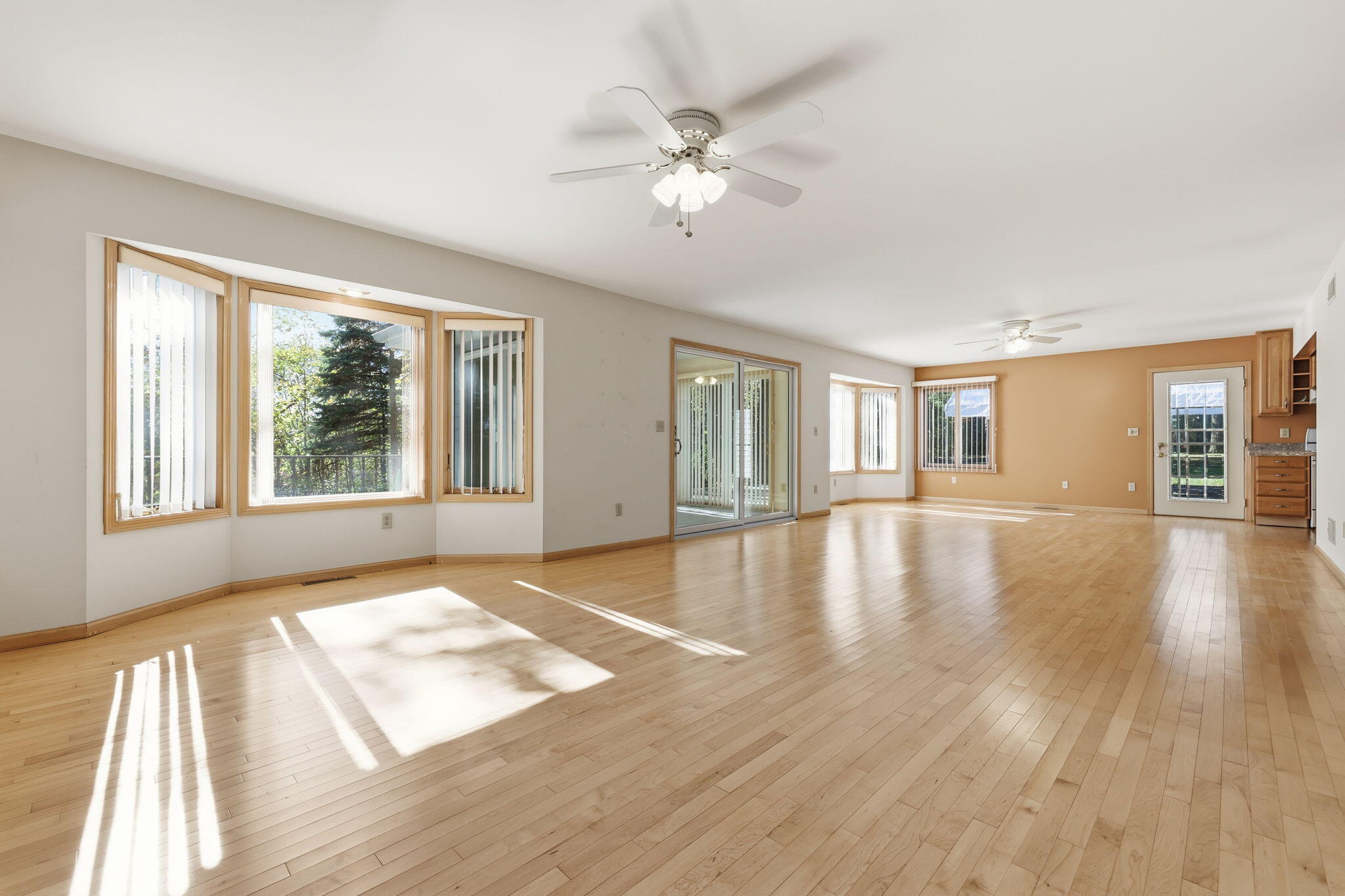 12122 28th Ave