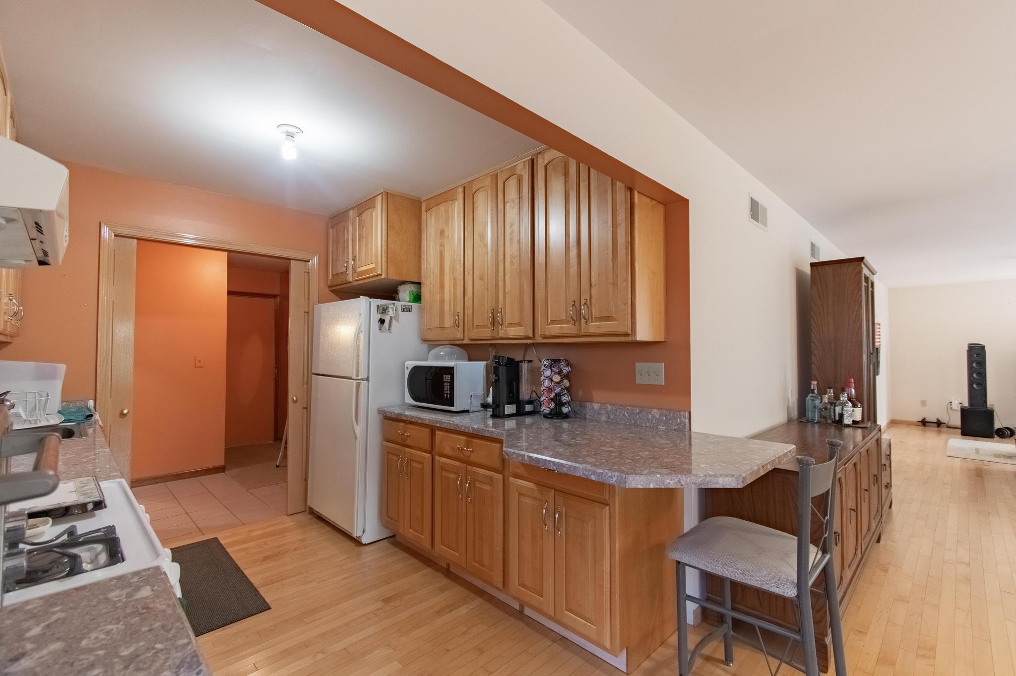 12122 28th Ave