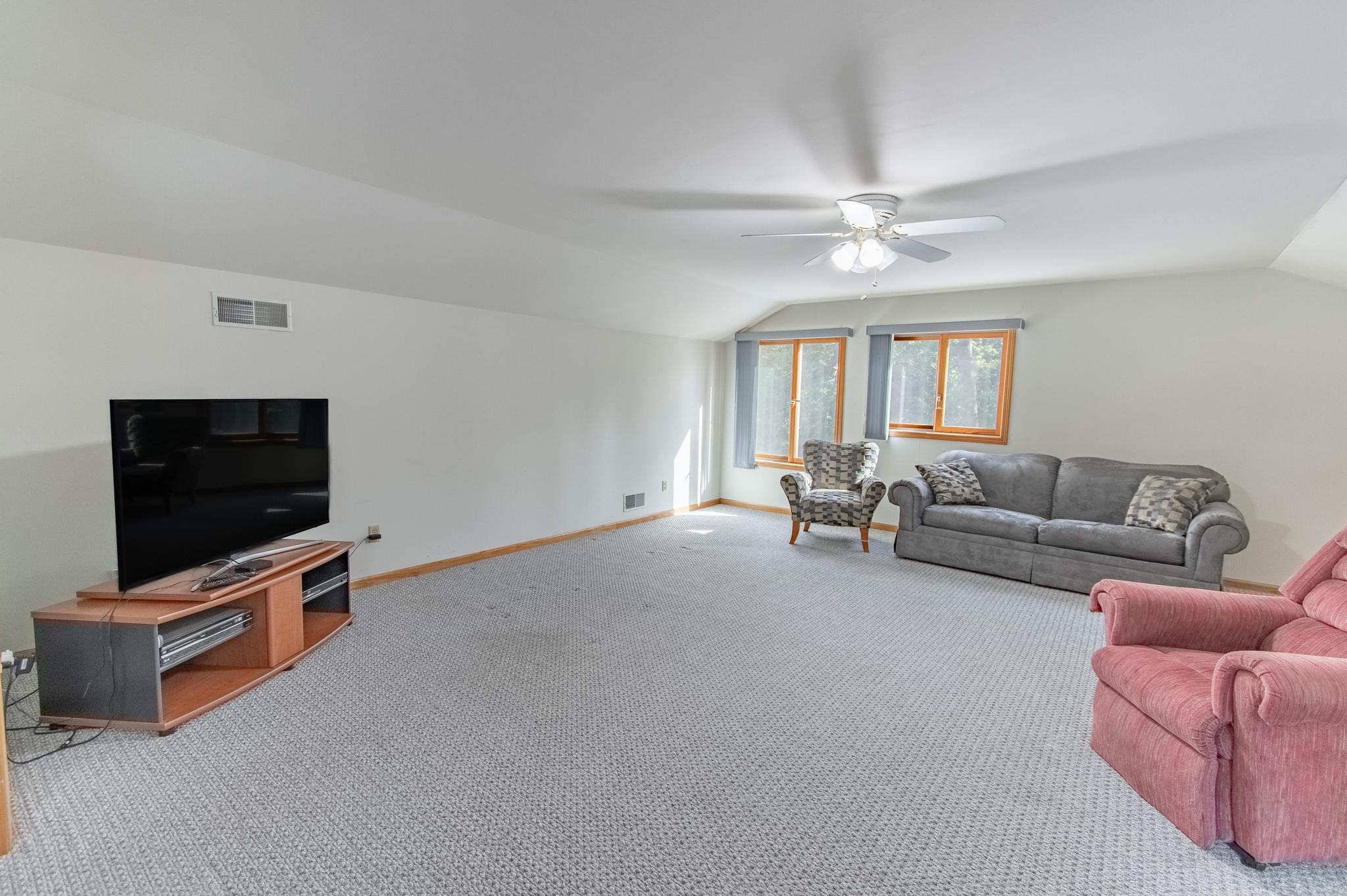 12122 28th Ave