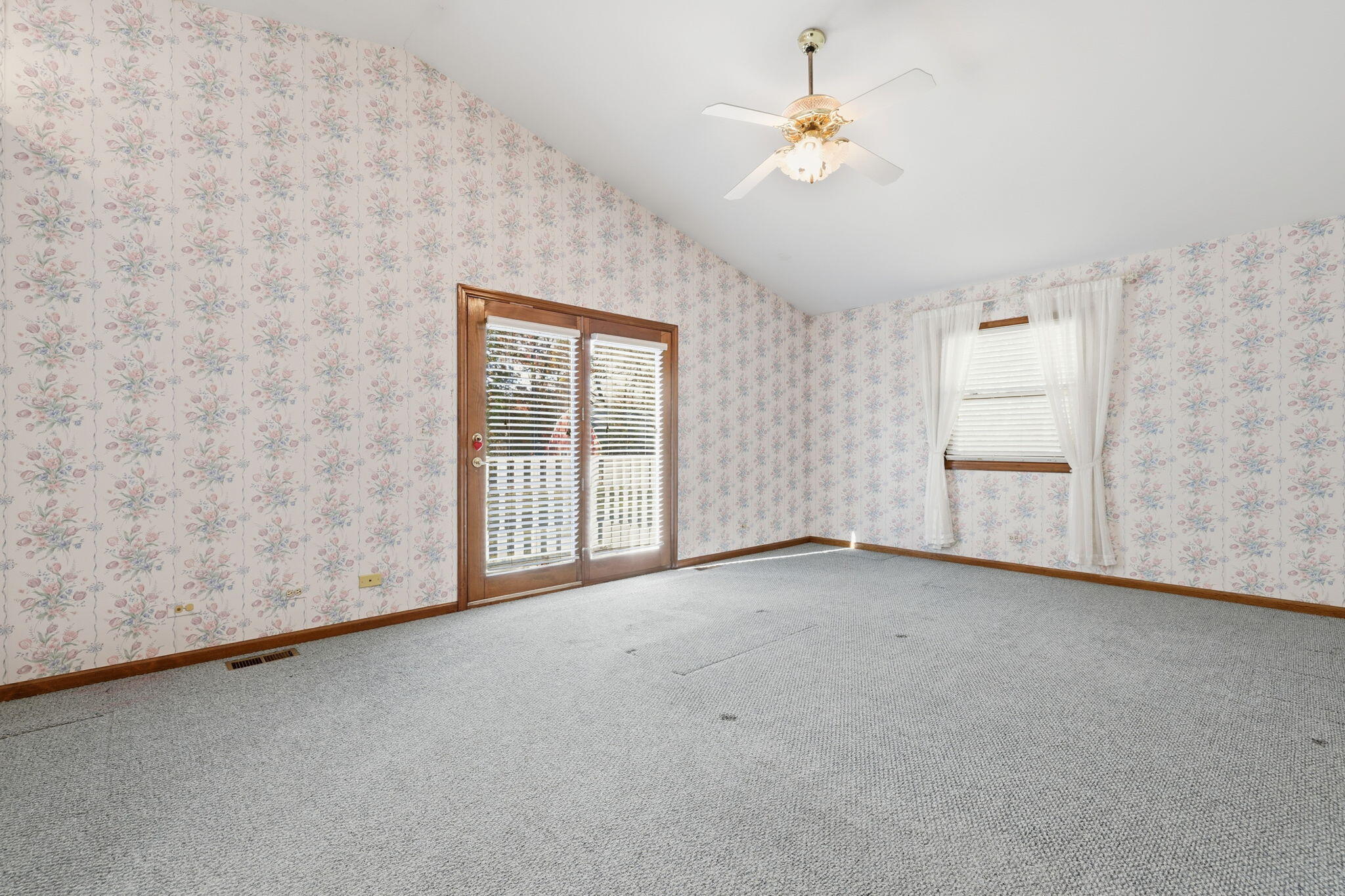 12122 28th Ave