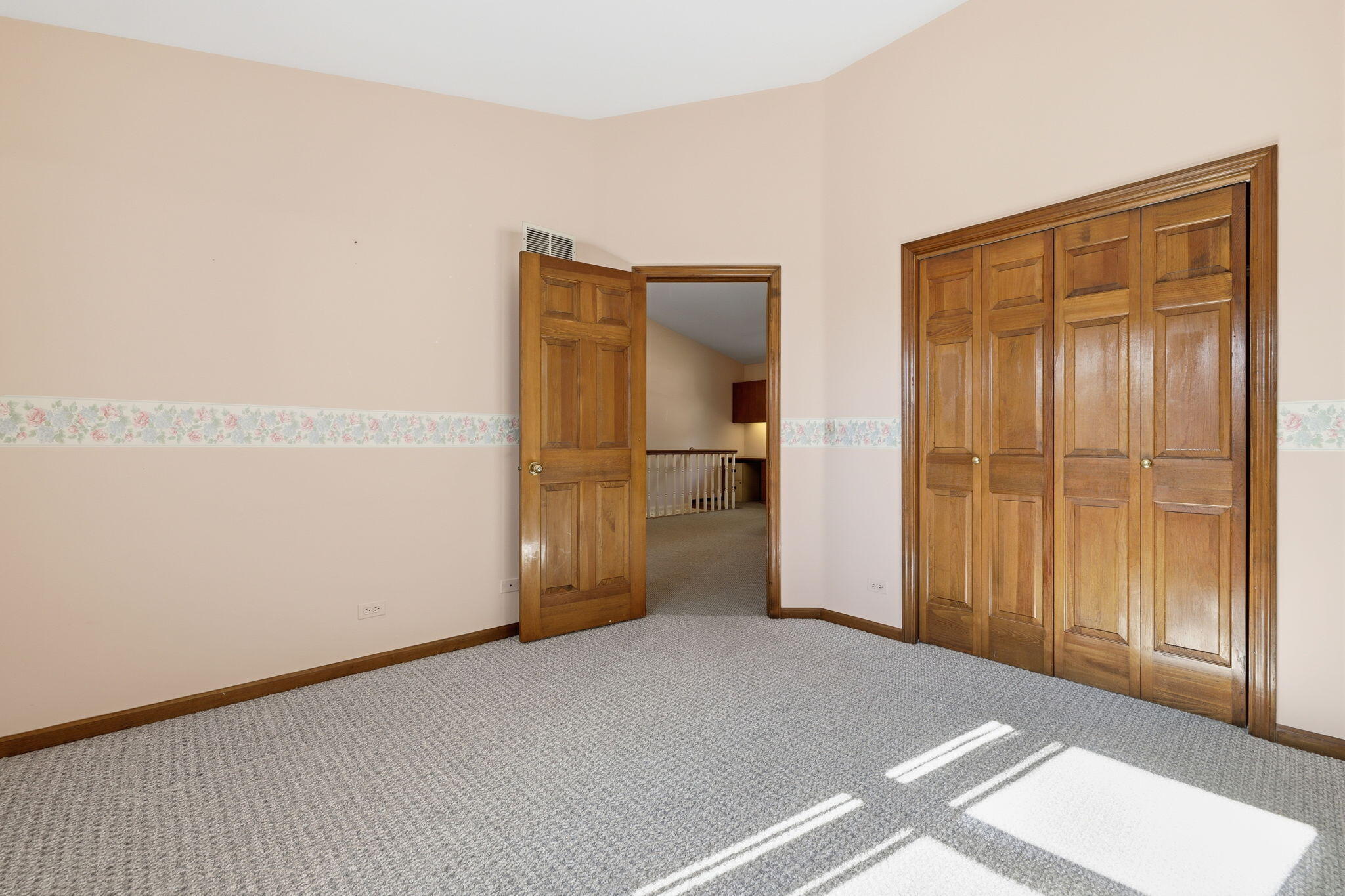 12122 28th Ave