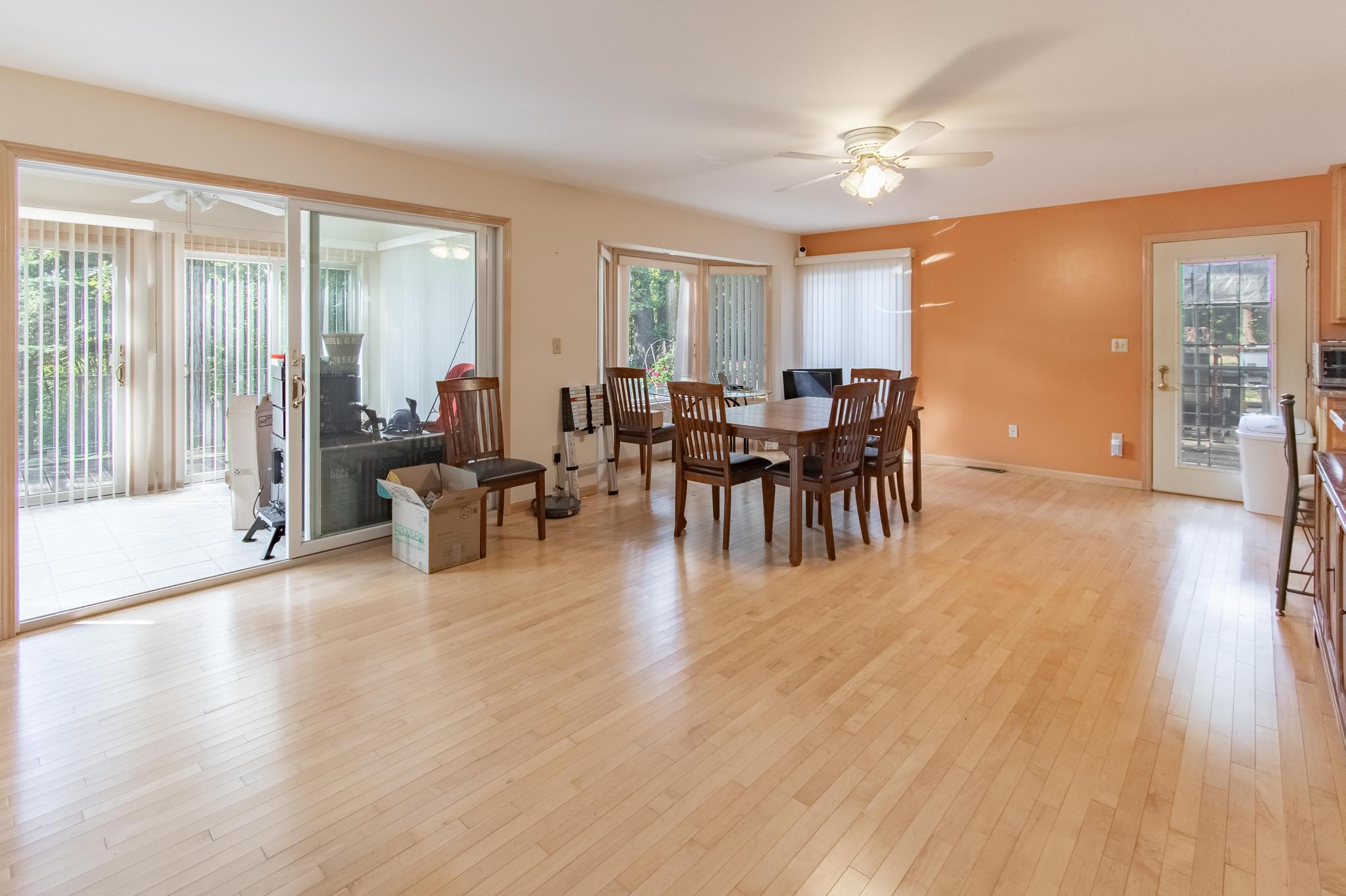 12122 28th Ave