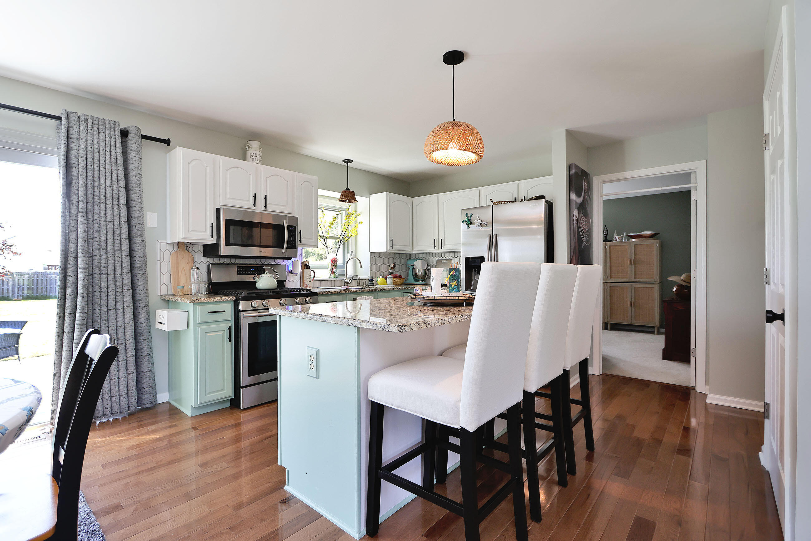 11821 242ND Ave