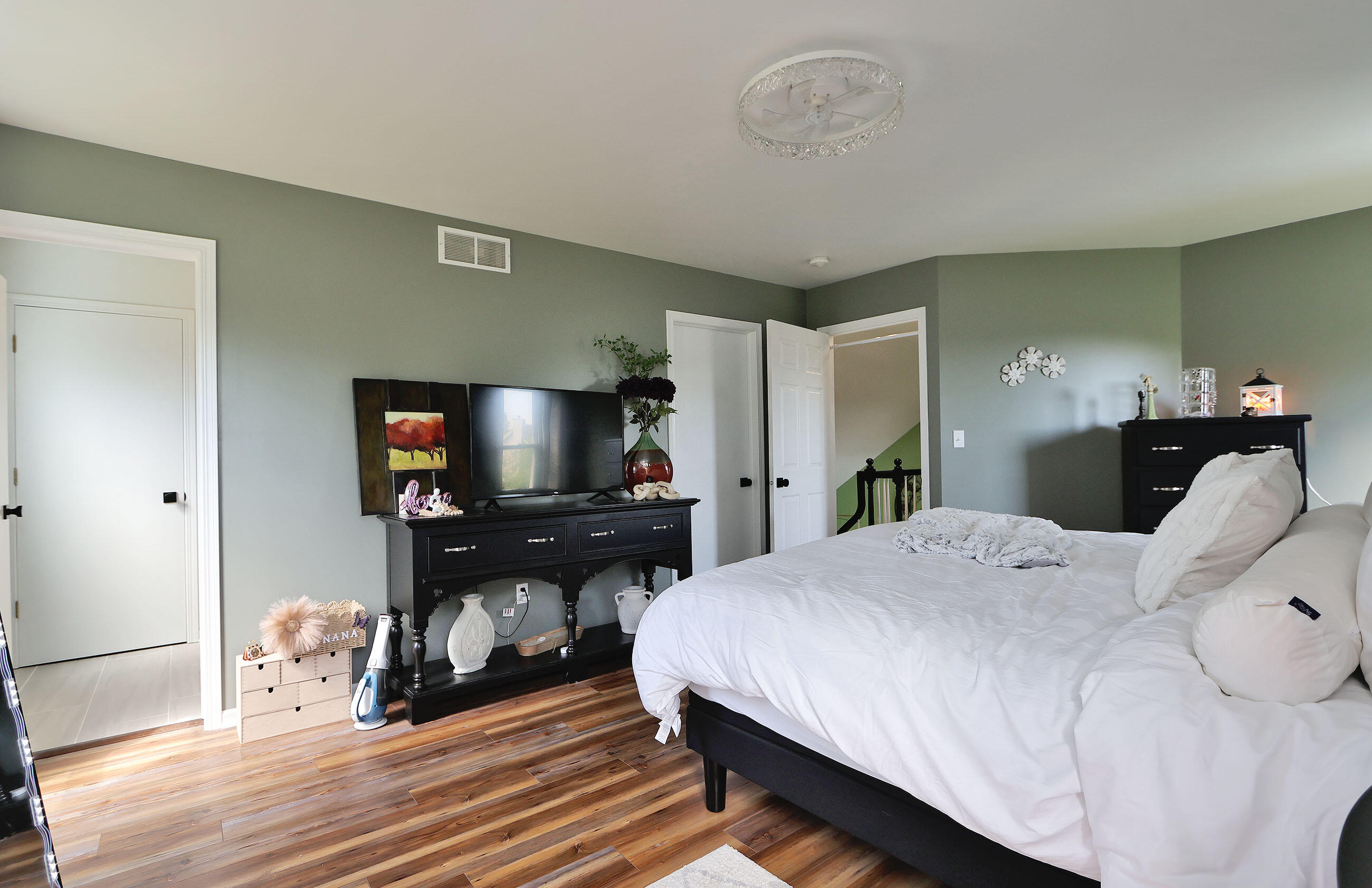 11821 242ND Ave