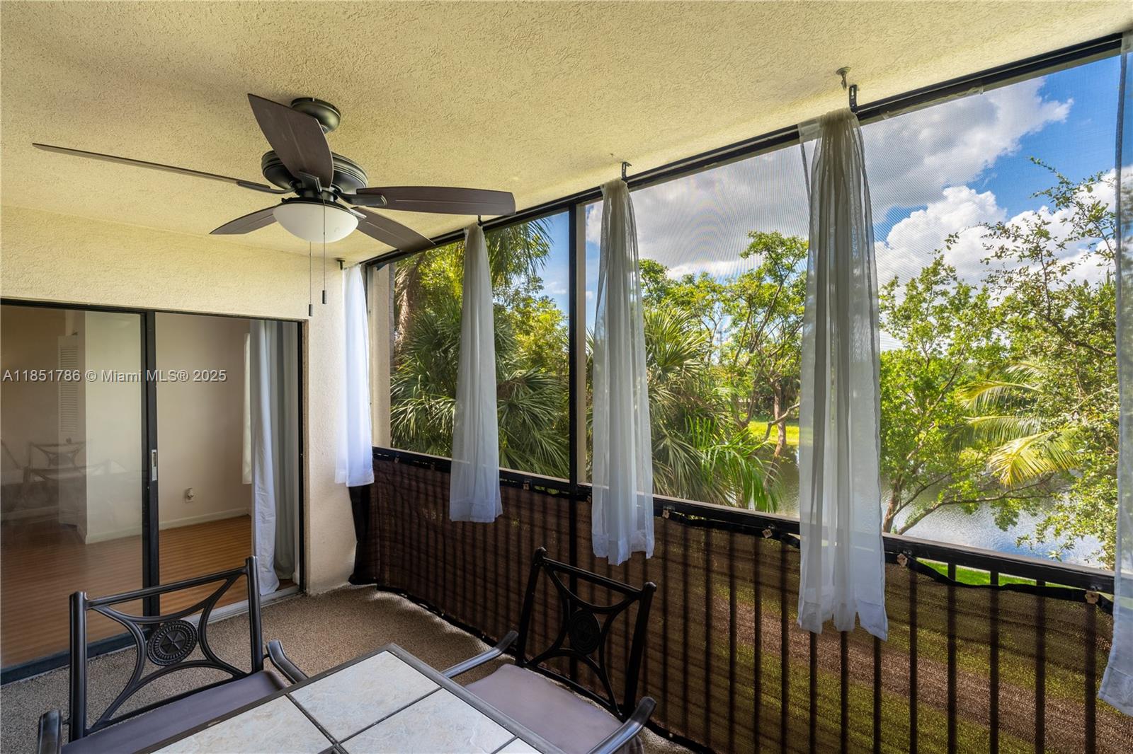 2206 S Cypress Bend Dr # 305