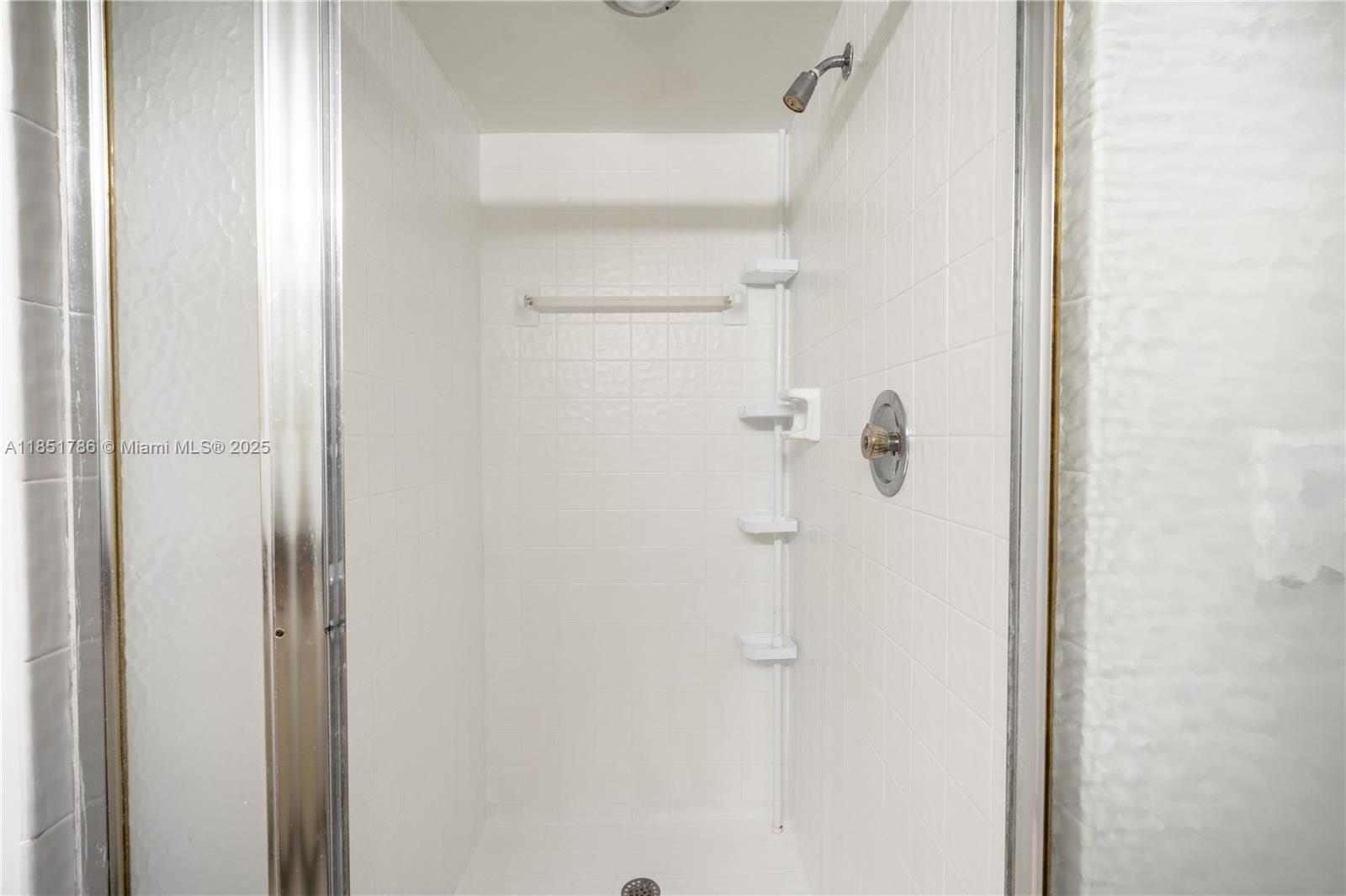 2206 S Cypress Bend Dr # 305