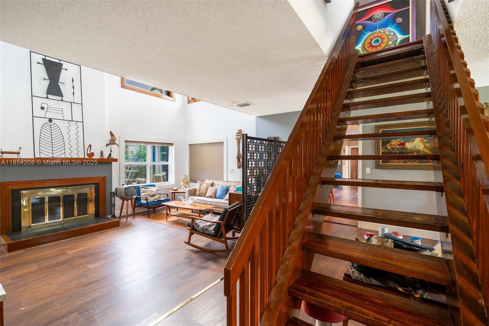 4830 Richmond Mews