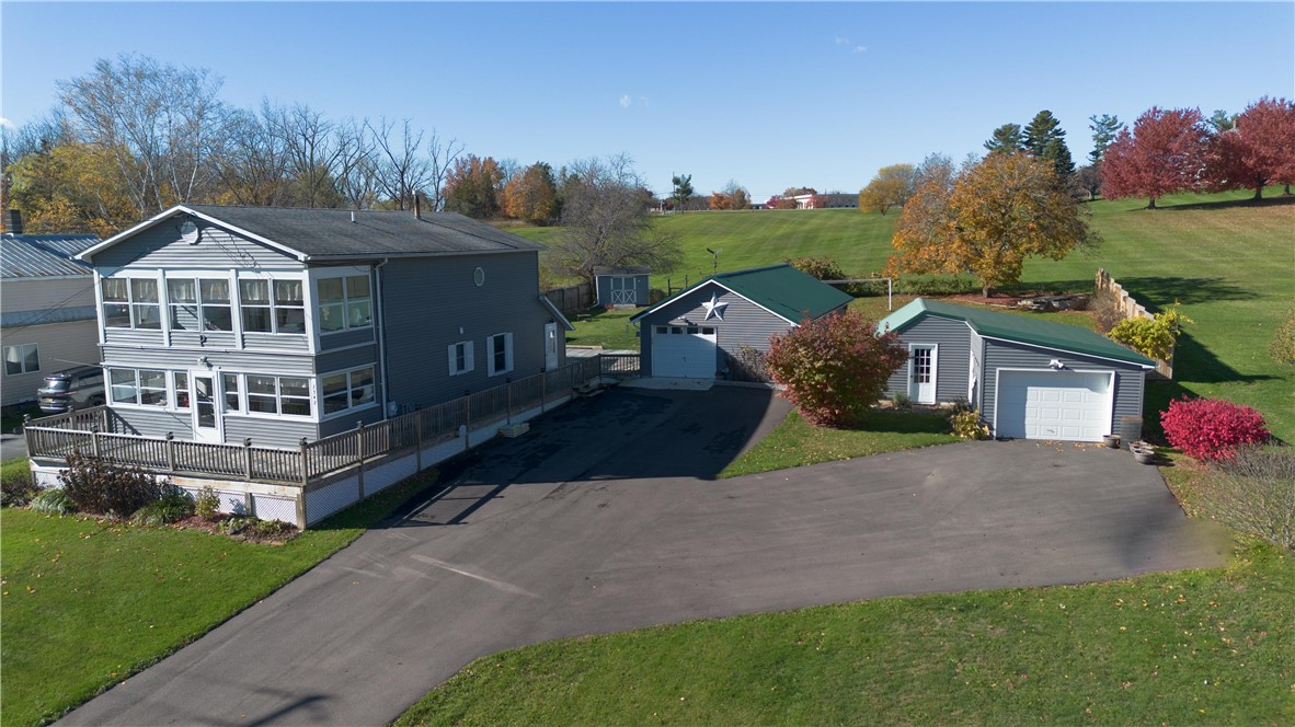 2342 Lower Lake Road
