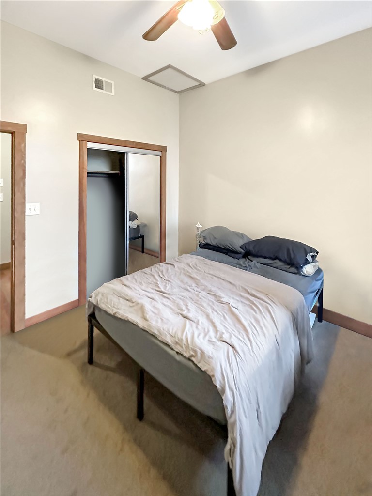 83 Fall Street 81