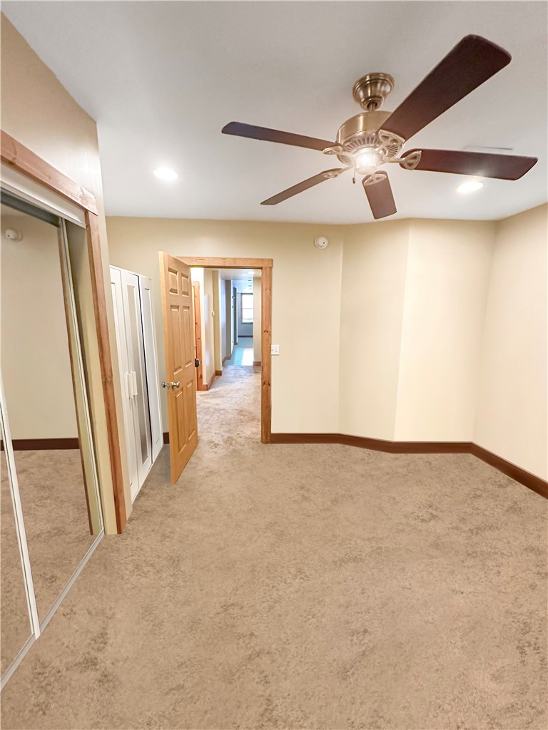 83 Fall Street 81