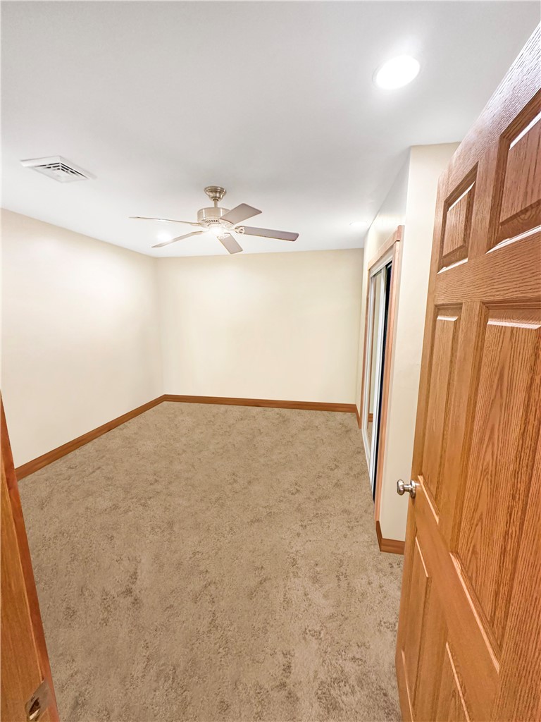 83 Fall Street 81