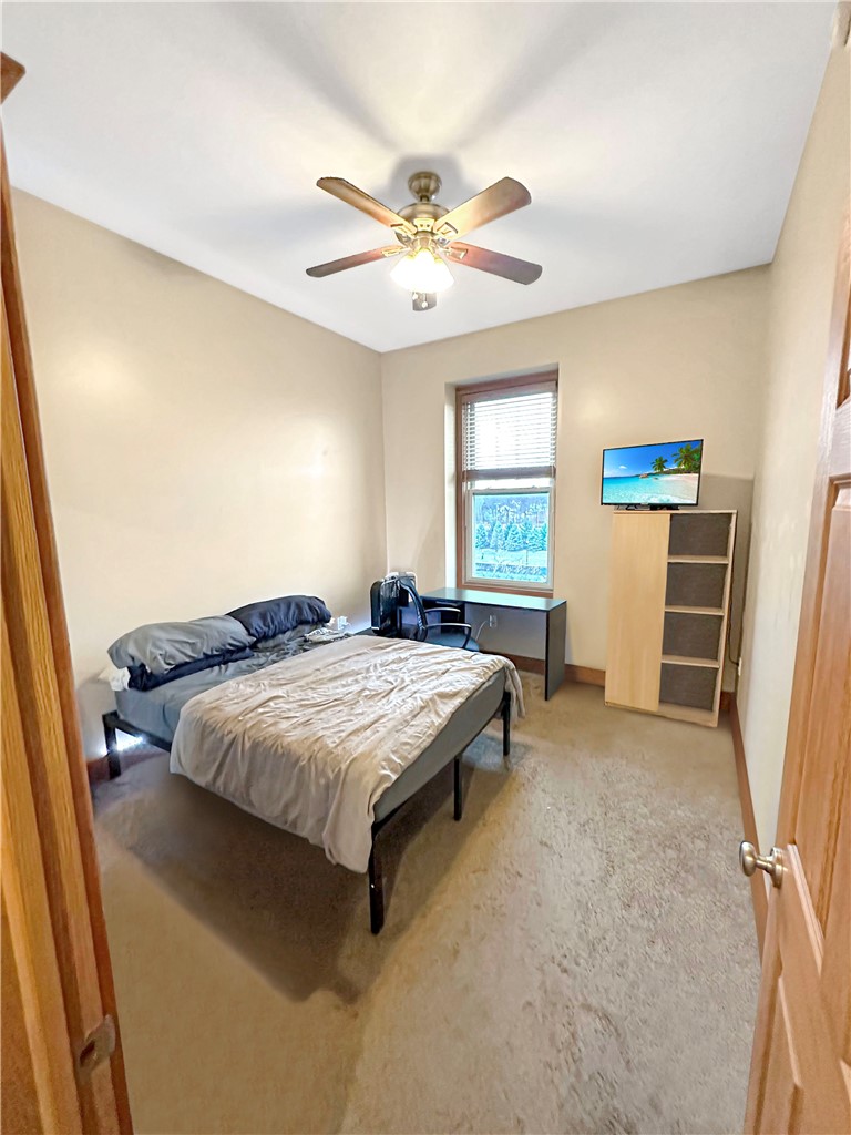 83 Fall Street 81