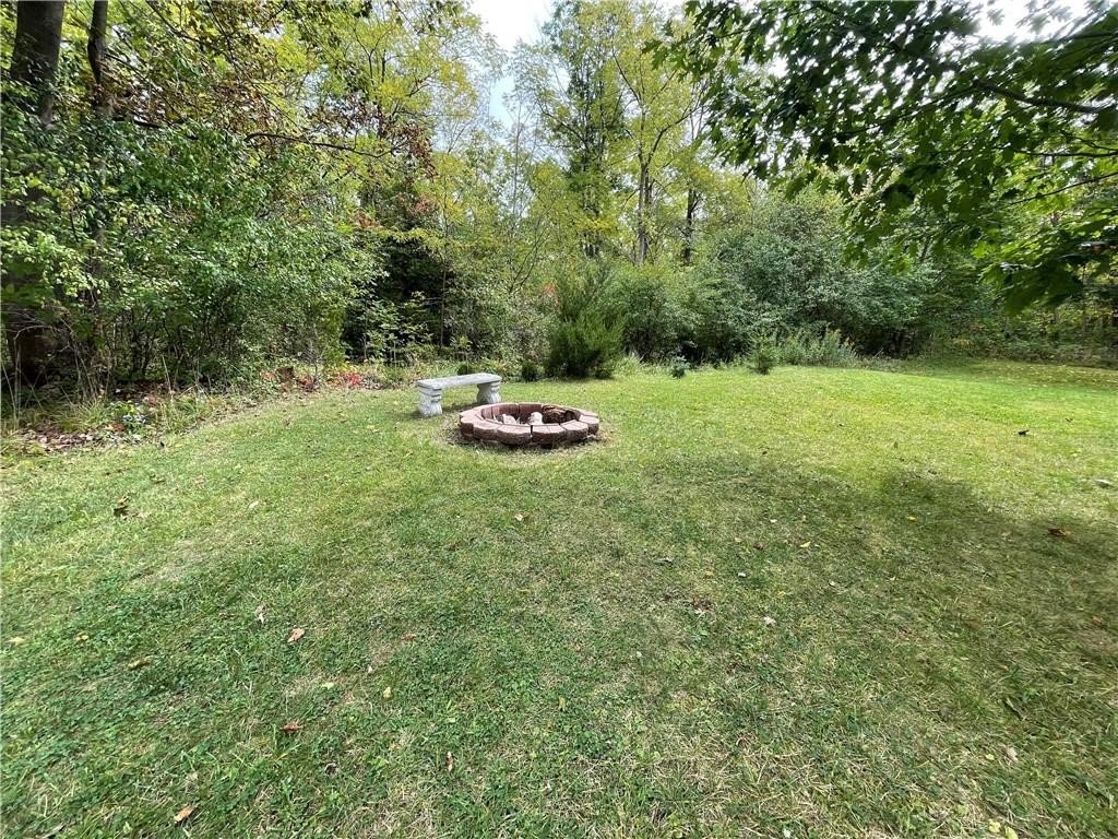 5502 E Lake