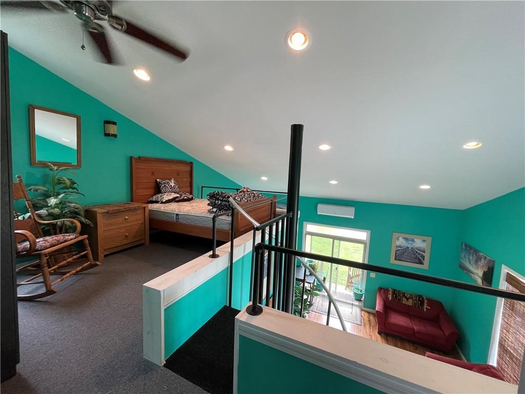 5502 E Lake