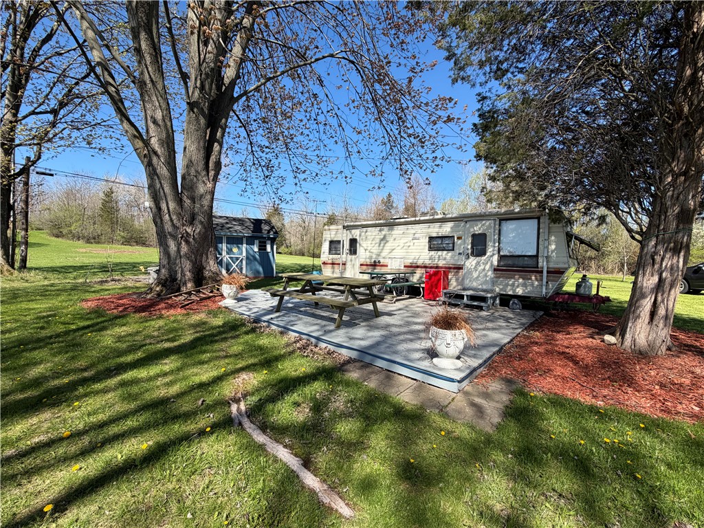 00 Lower Lake Road