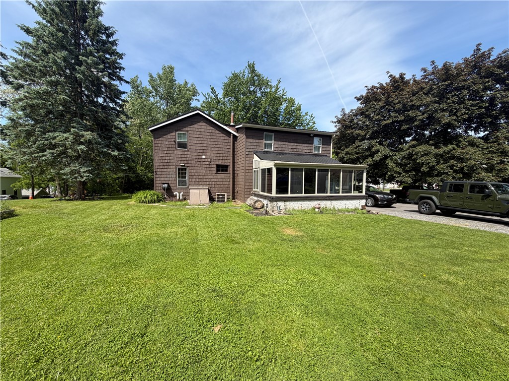 14 Seneca St
