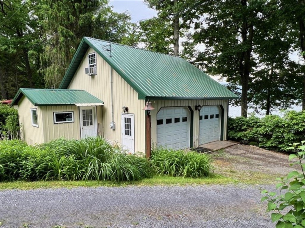 8805 Rocky Dock Rd Road