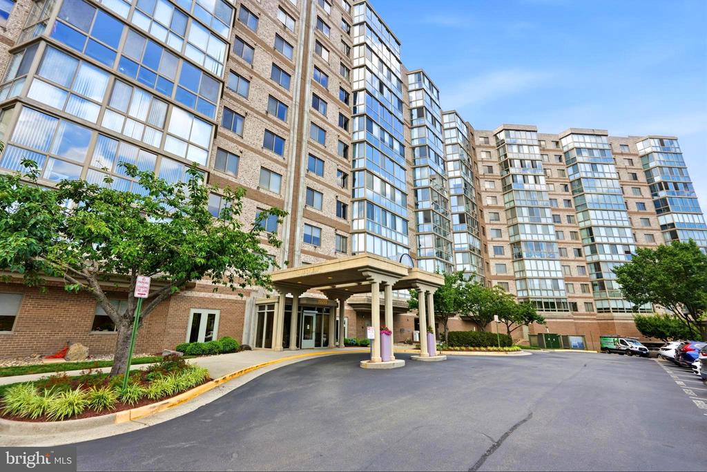 19355 CYPRESS RIDGE TERRACE Unit: 408