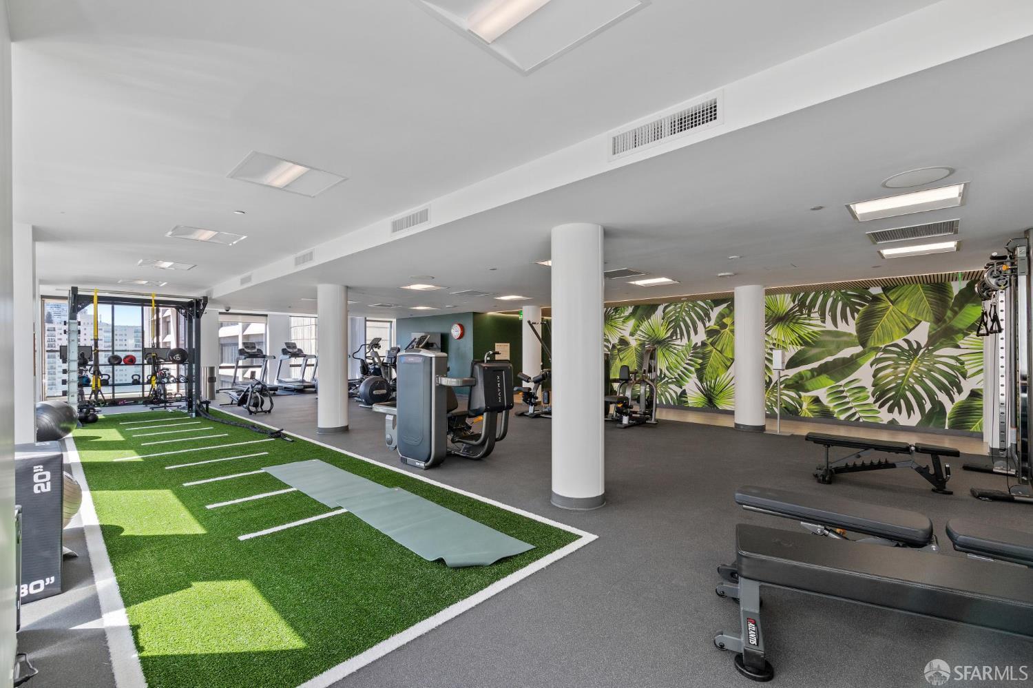 611 Washington Street # 2402