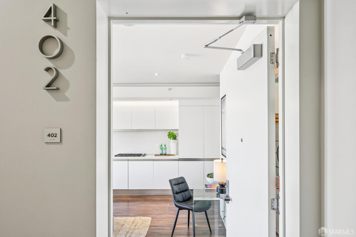 2020 Ellis Street # 402