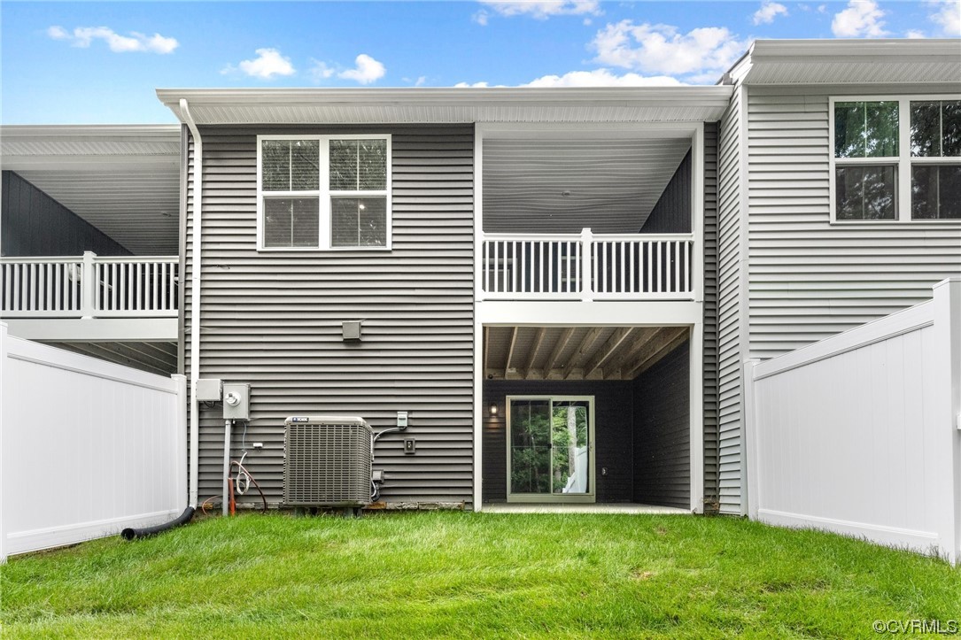 5748 Addison Gate Dr