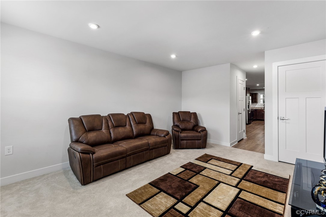 5748 Addison Gate Dr
