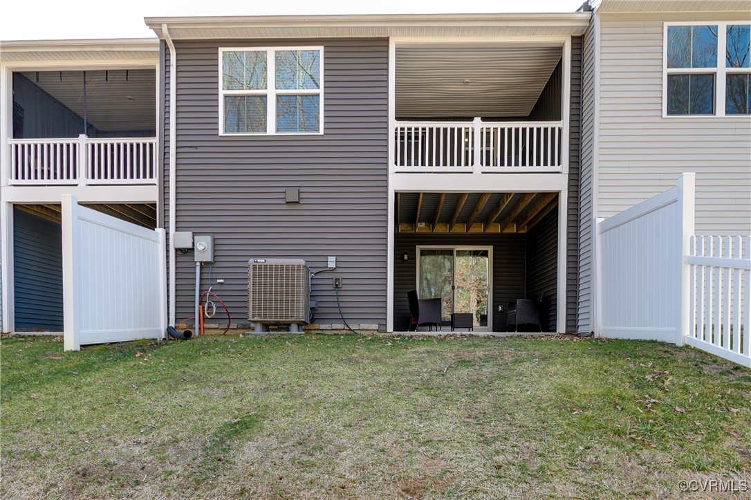 5748 Addison Gate Dr