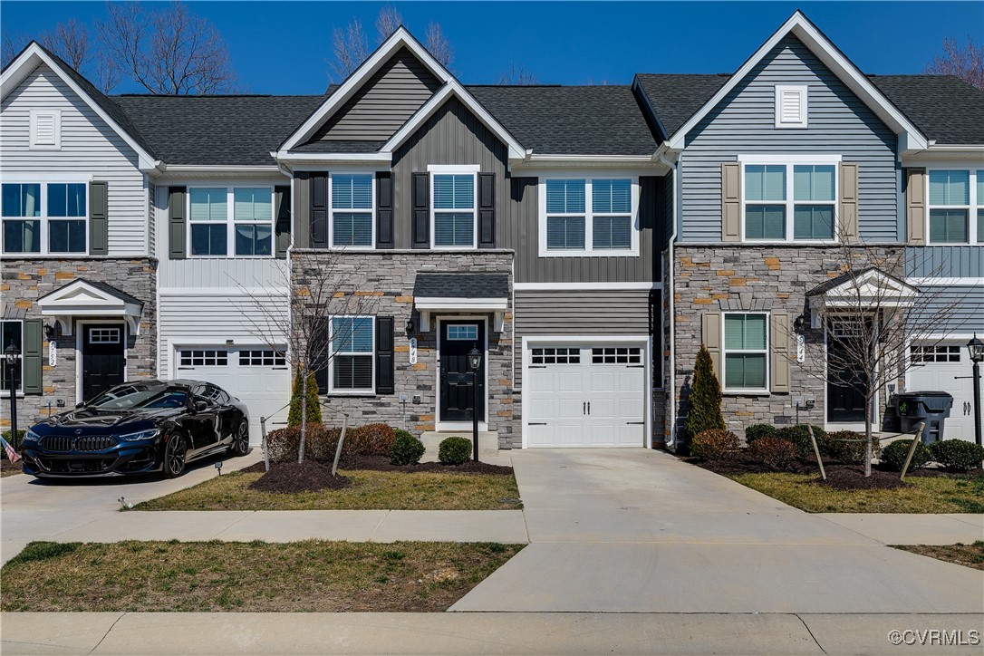 5748 Addison Gate Dr