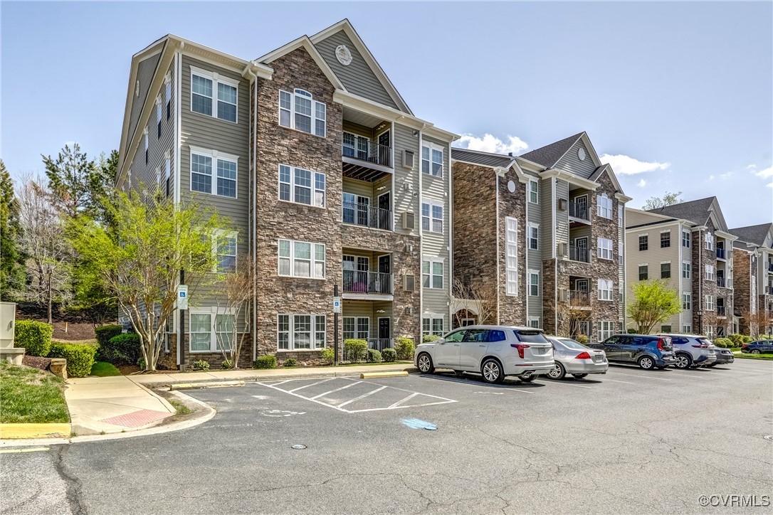 910 Westwood Village Way Unit#202