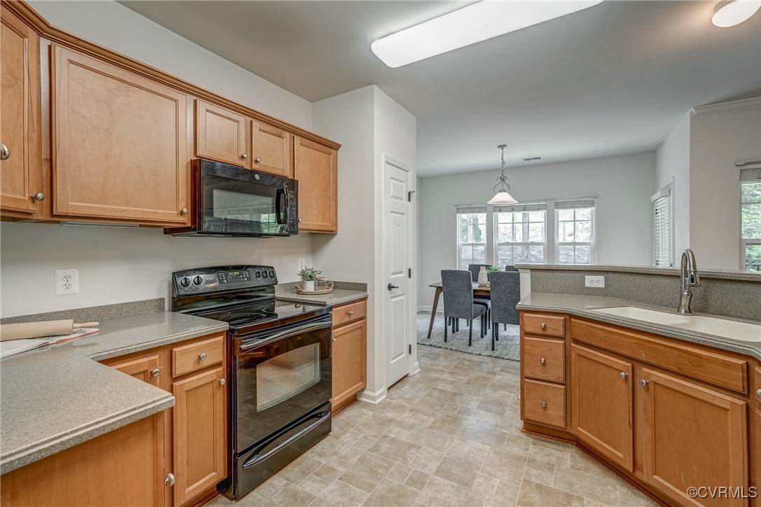 910 Westwood Village Way Unit#202