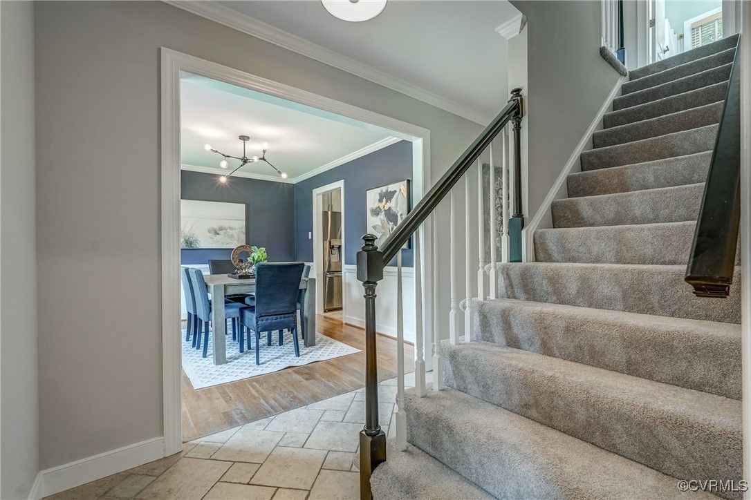 1537 Winbury Dr