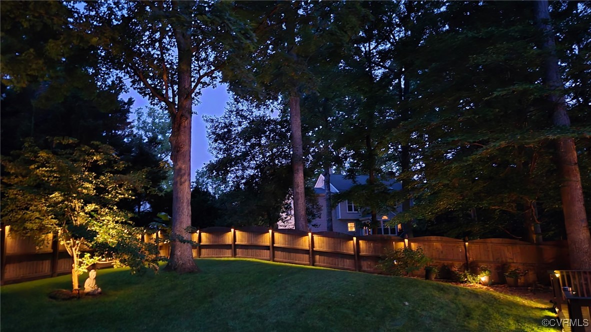 1537 Winbury Dr