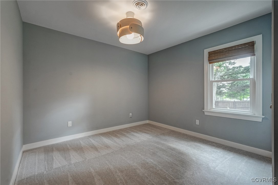 1537 Winbury Dr