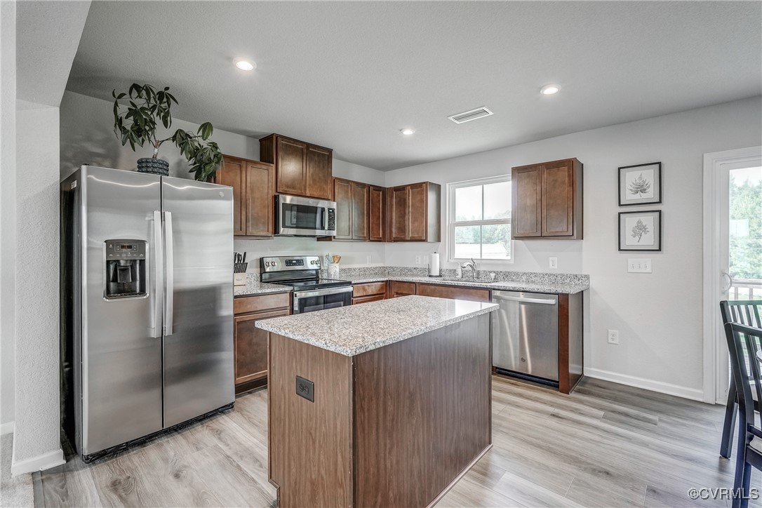 94 Clara Ct
