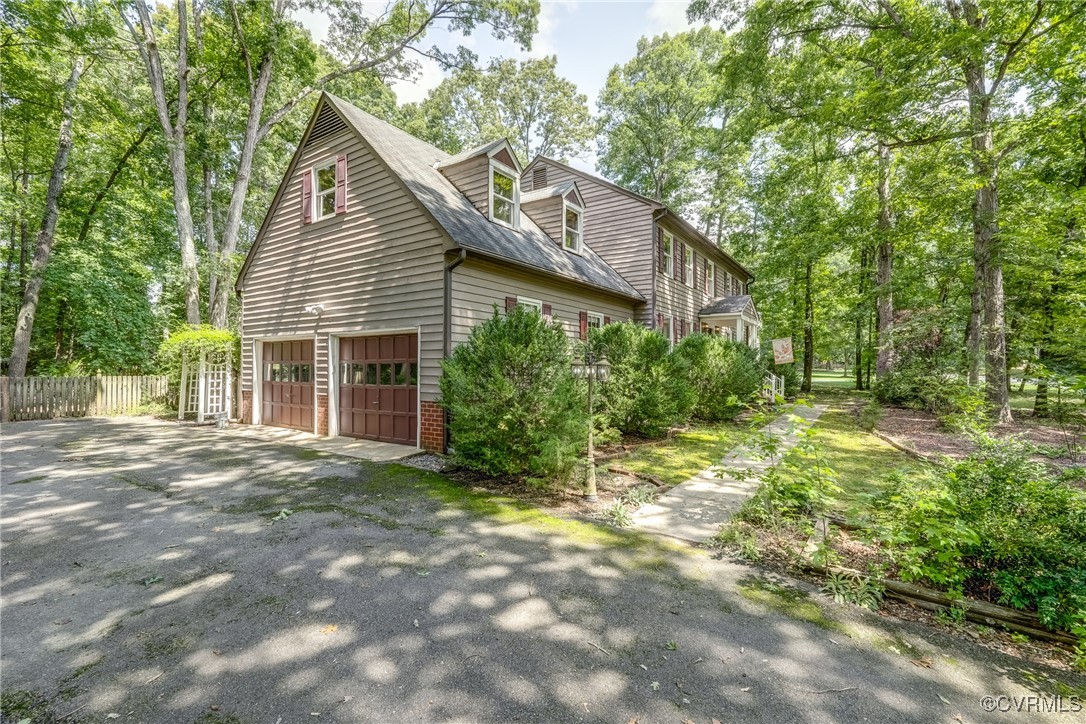 2330 Corner Rock Rd