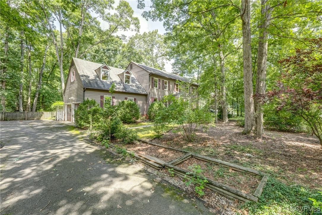 2330 Corner Rock Rd