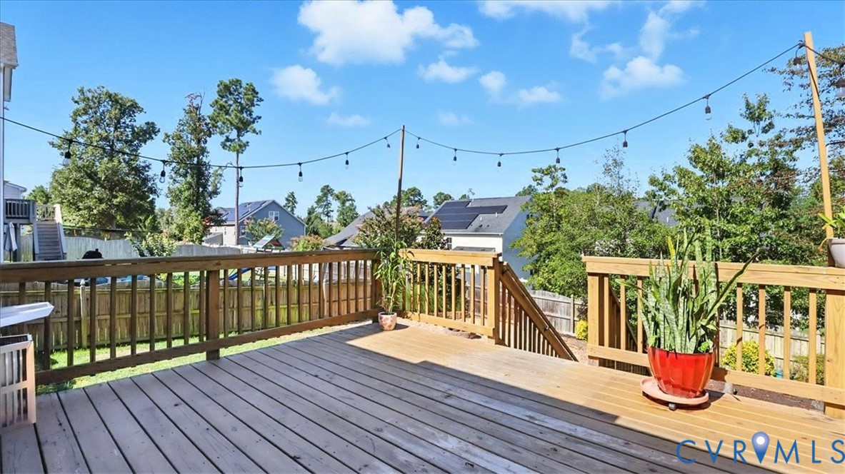 16854 White Daisy Loop