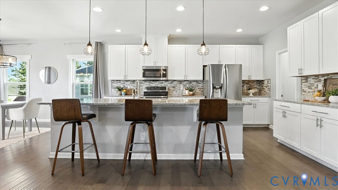 16854 White Daisy Loop