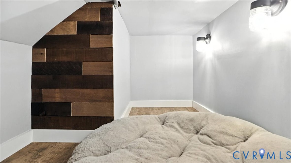 16854 White Daisy Loop