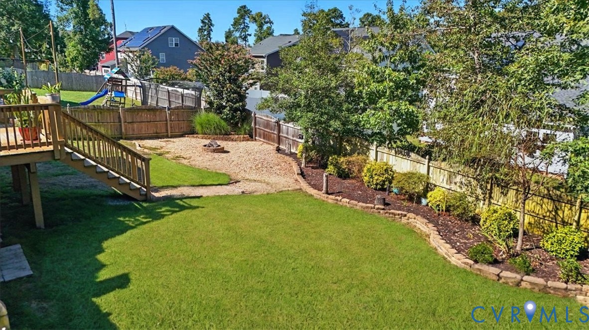 16854 White Daisy Loop