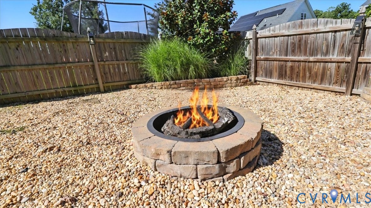 16854 White Daisy Loop