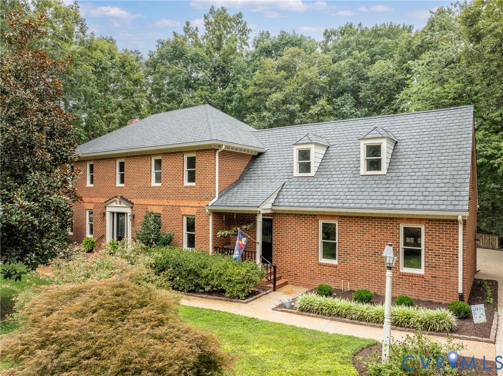2200 Normandstone Dr