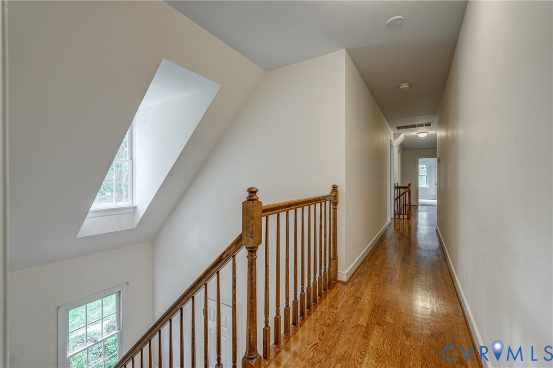 12602 Swanhurst Cir
