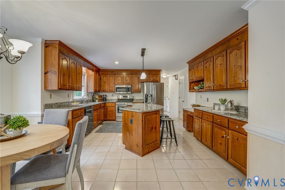 12602 Swanhurst Cir