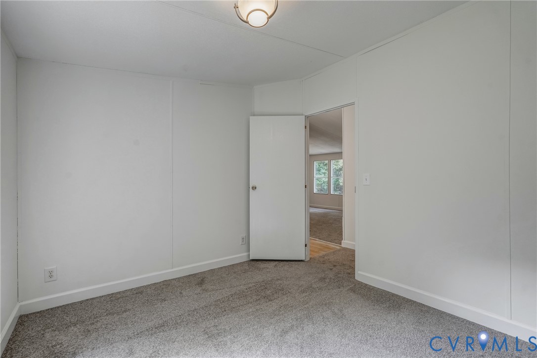 2992 Upshaw Rd