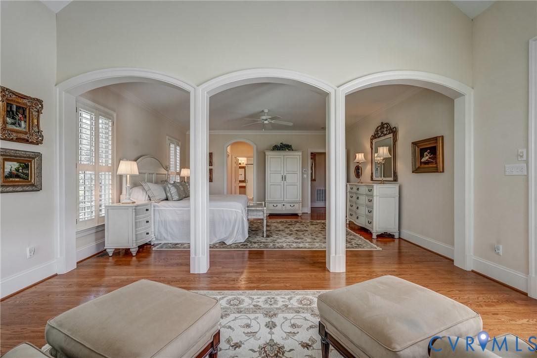 816 Founders Grant Pl