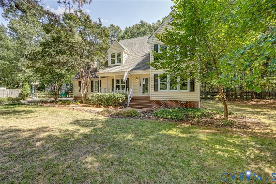 3003 Drakewood Ct