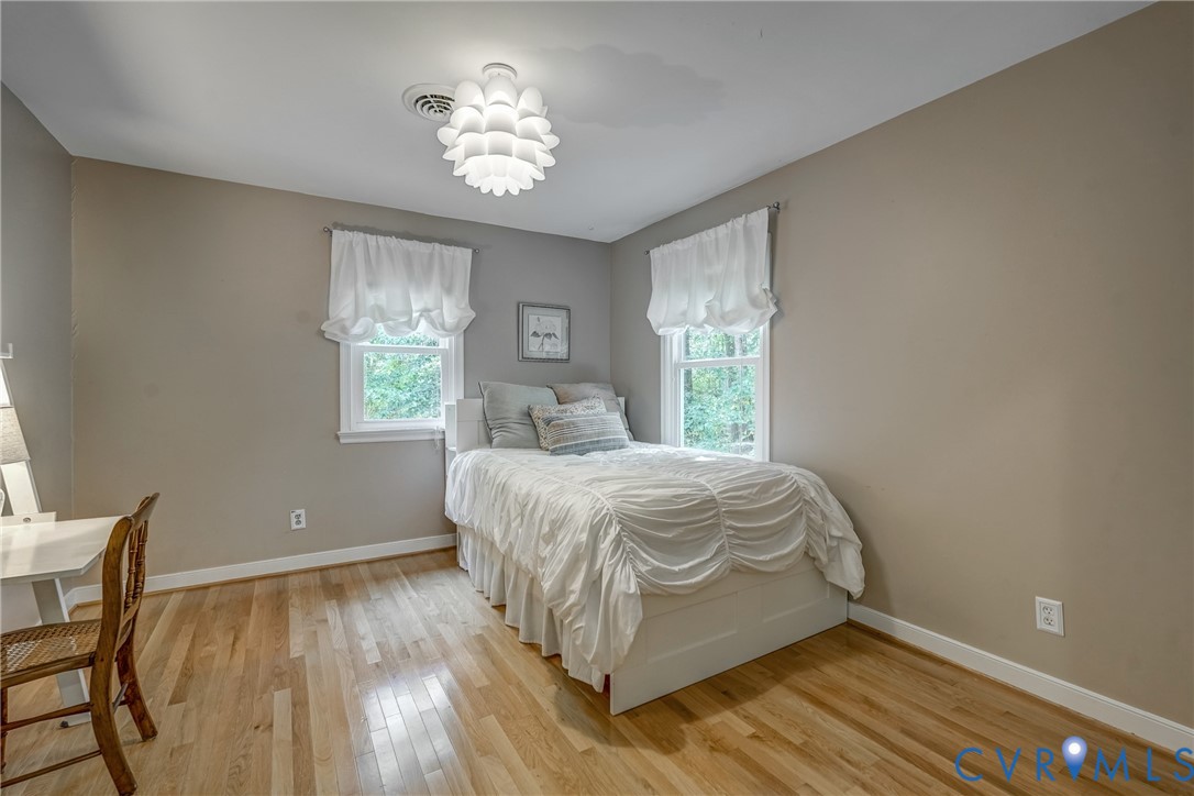 3003 Drakewood Ct