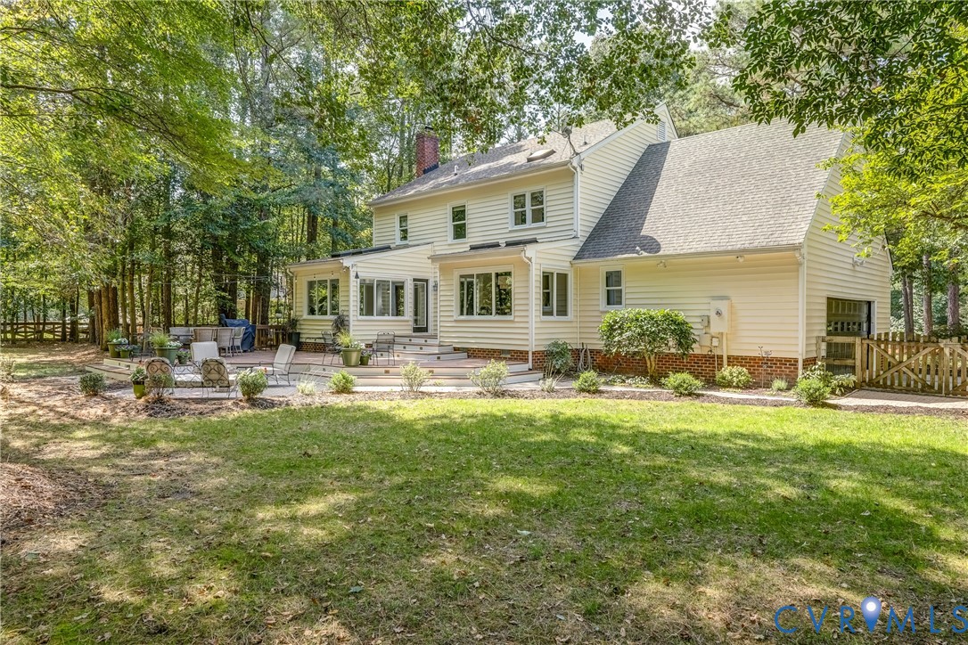 3003 Drakewood Ct